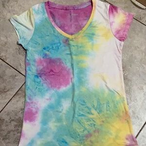 tye-dye tee-shirt